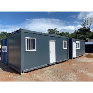 Modulo Prefabbricato Nero – Elegante, Isolato e Multifunzione